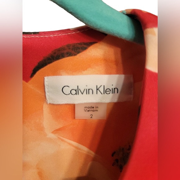 NWOT Calvin Klein Floral Dress - Picture 3 of 3